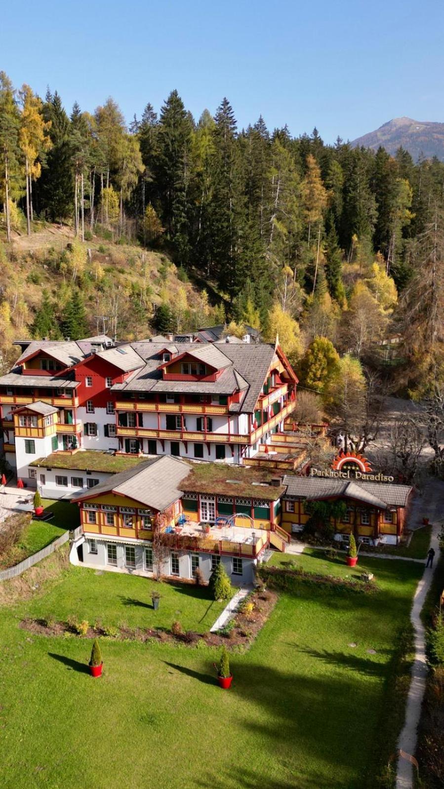 Parkhotel Sole Paradiso San Candido Esterno foto