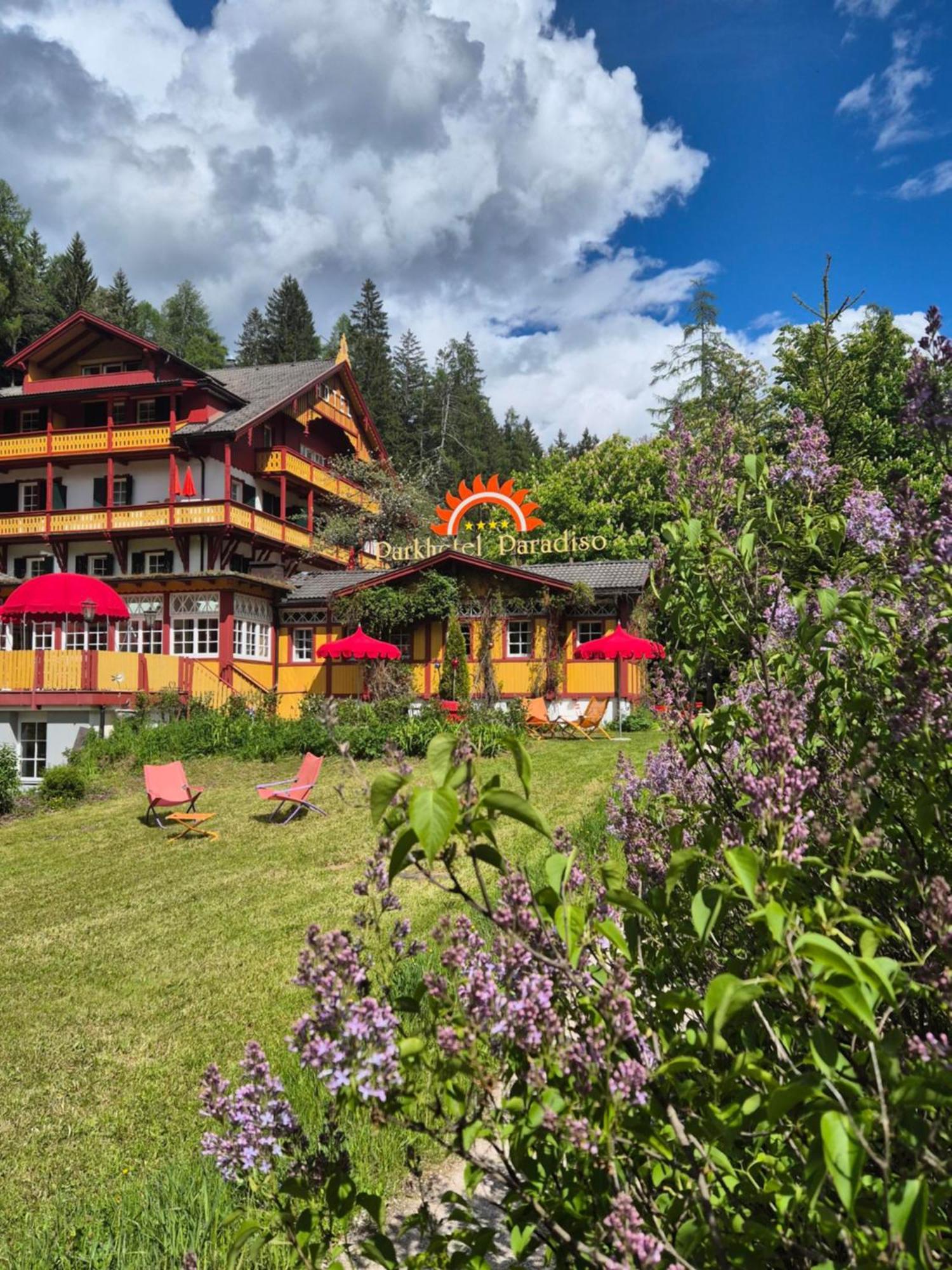 Parkhotel Sole Paradiso San Candido Esterno foto